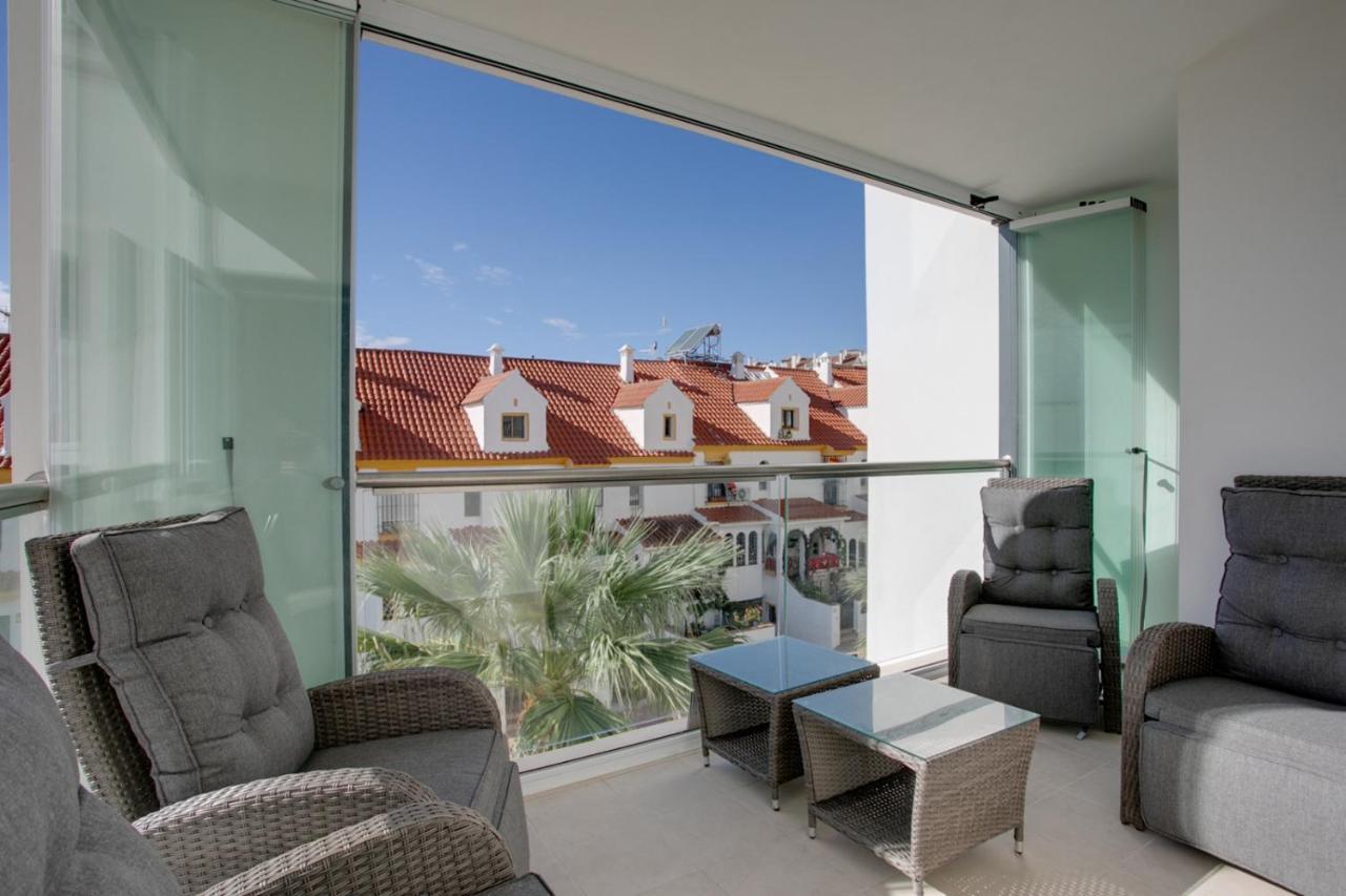Ferienwohnung Apartamento Simi - Puerto Blanco Estepona Exterior foto